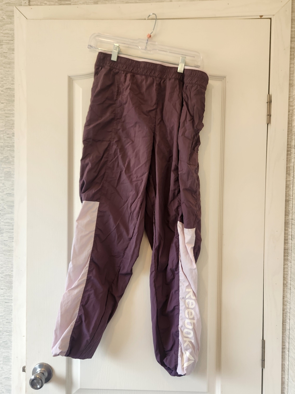 Reebok Womens Purple Track Pants with Light Pink Side Panels L Euc
